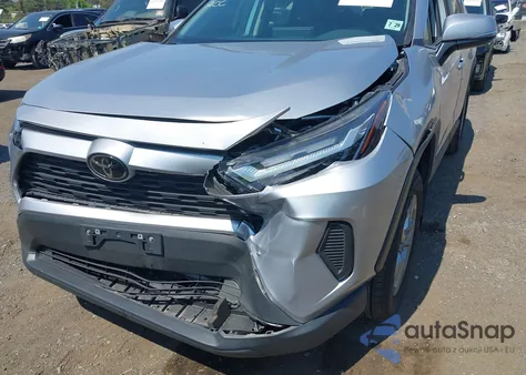 2024 Toyota Rav4 Xle from USA, damaged, VIN 2T3P1RFV8RC472461